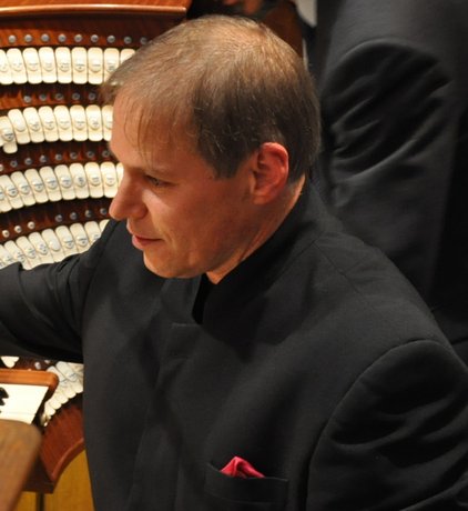 Christian Brembeck an der Orgel